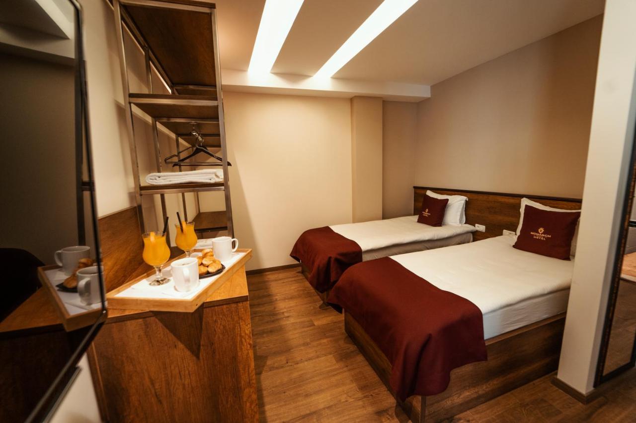 Monarch Boutique Hotel Prizren Exterior photo