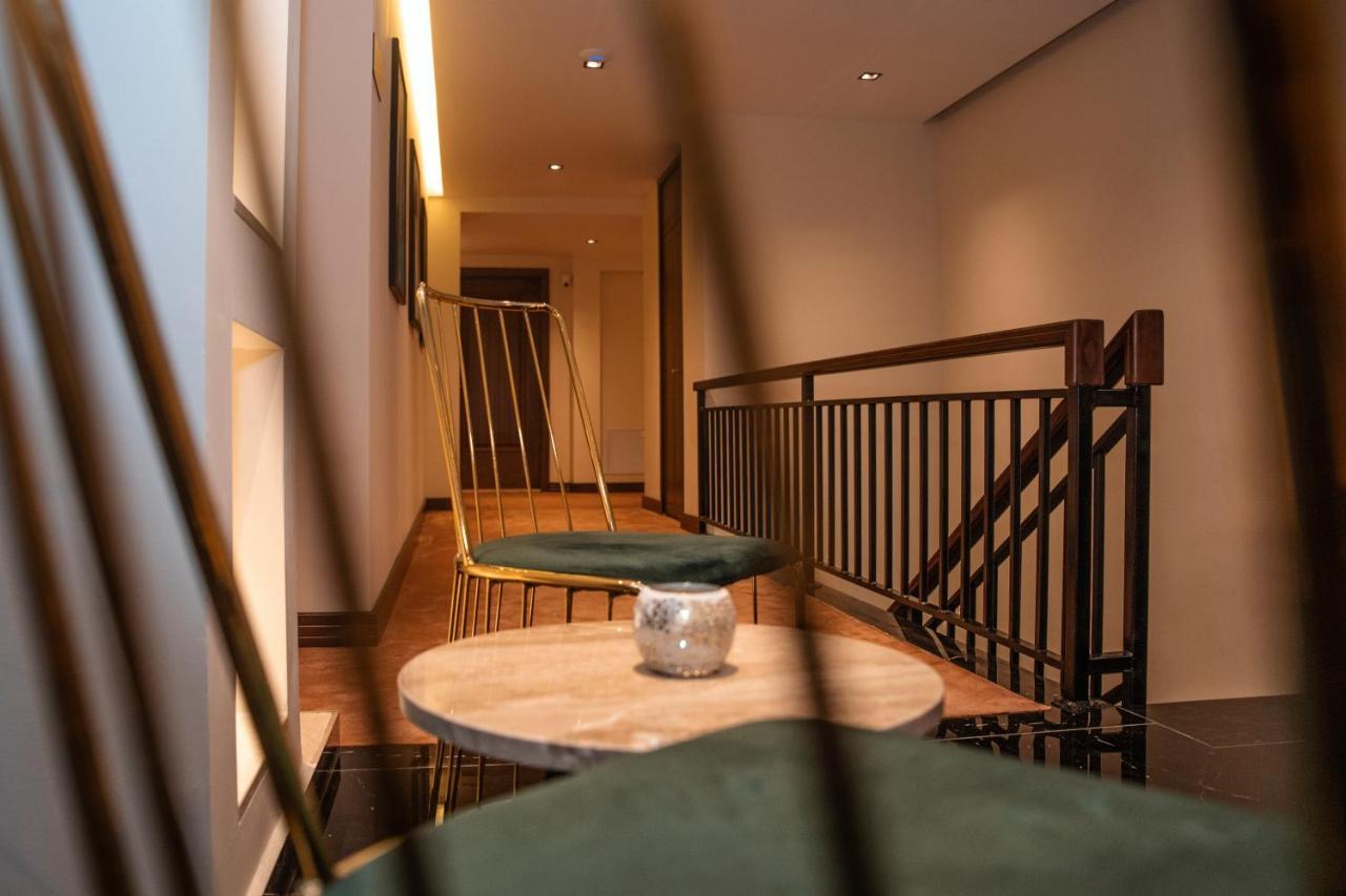 Monarch Boutique Hotel Prizren Exterior photo