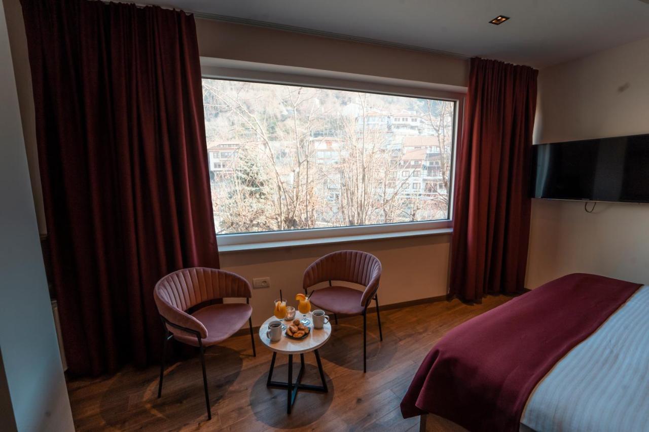 Monarch Boutique Hotel Prizren Exterior photo