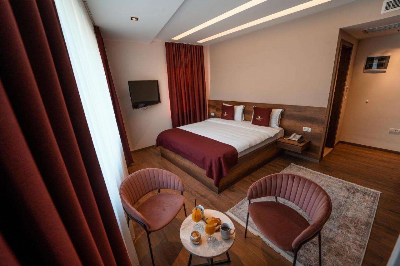 Monarch Boutique Hotel Prizren Exterior photo