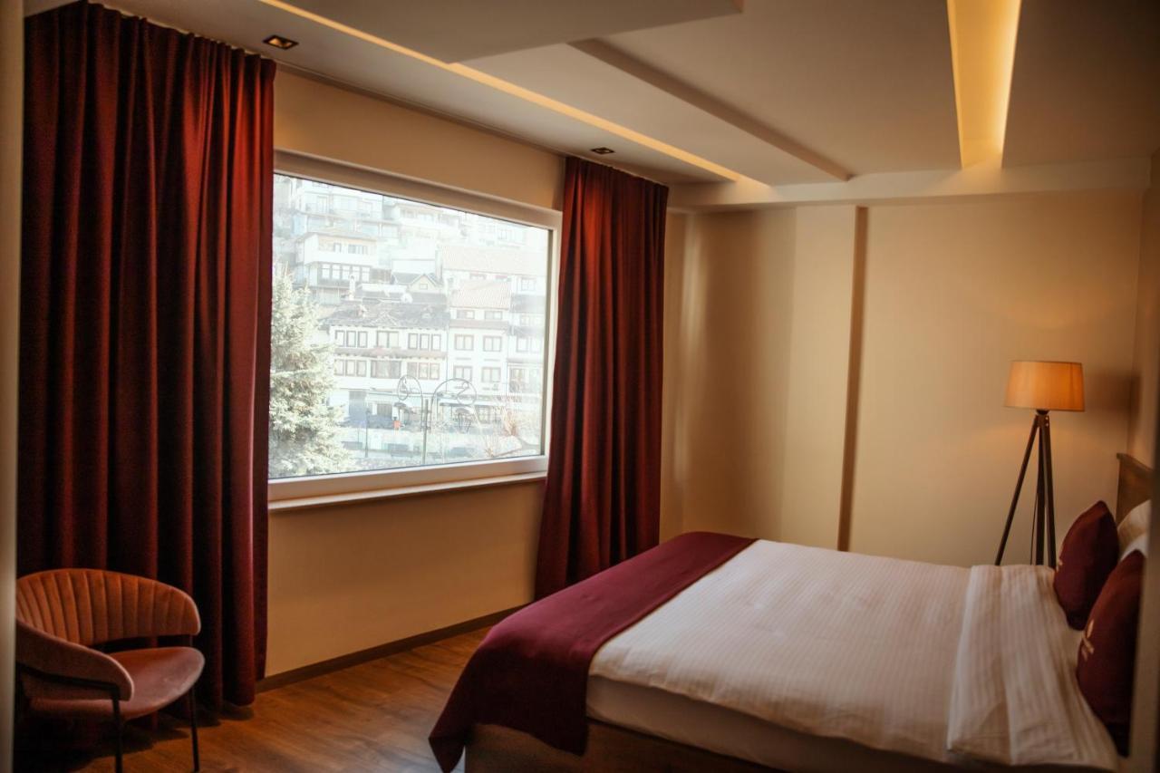 Monarch Boutique Hotel Prizren Exterior photo