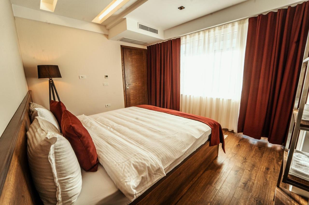Monarch Boutique Hotel Prizren Exterior photo