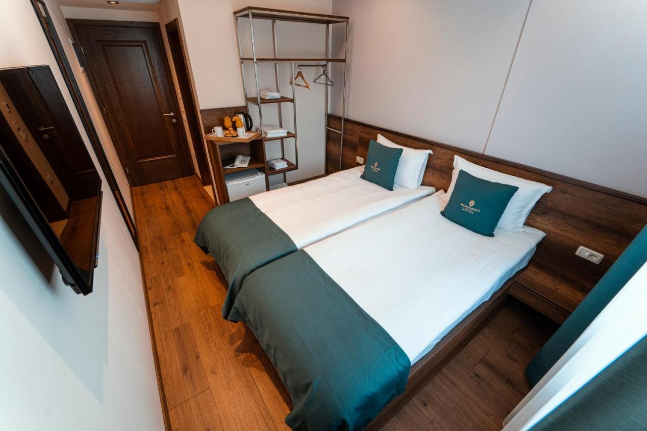 Monarch Boutique Hotel Prizren Exterior photo